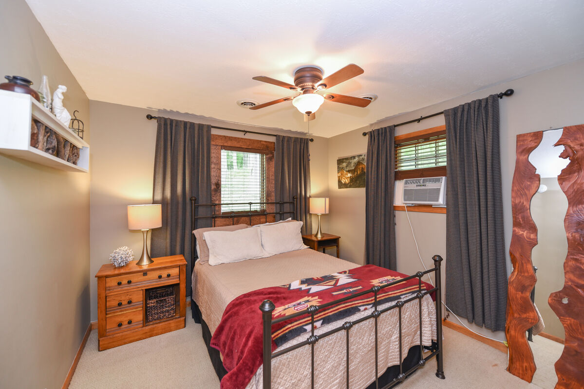 Cozy Cottage The Name Says It All! Railey Vacations