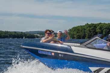 Boating on Deep Creek Lake
