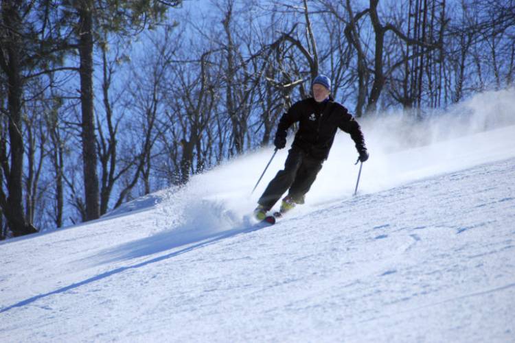 Skiing at Deep Creek Lake