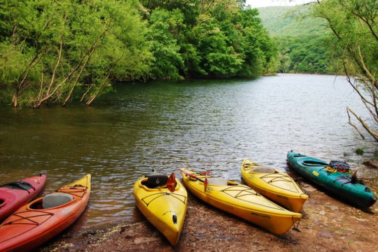 Kayaking near Deep Creek Lake Kayaks