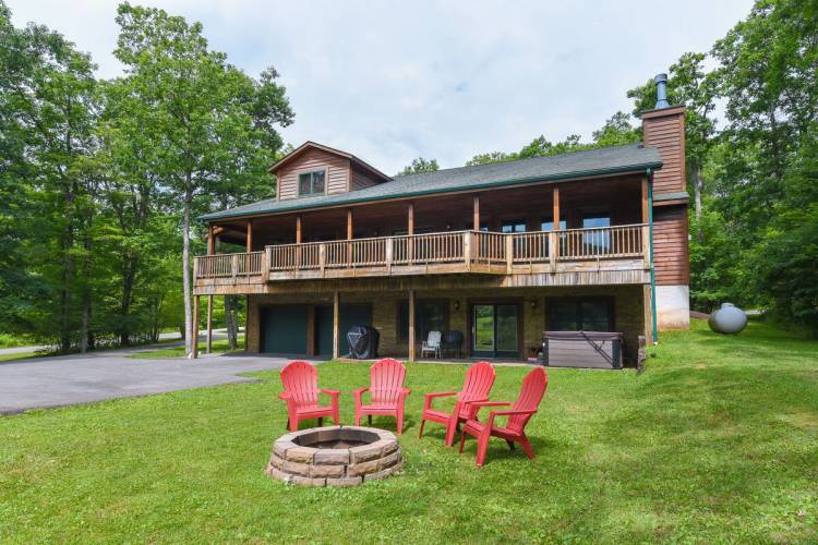 Fairway Breeze Exterior Fairway Breeze Exterior Deep Creek Lake