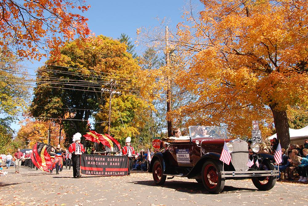 Autumn Glory Parade Autumn Glory Parade Deep Creek Lake