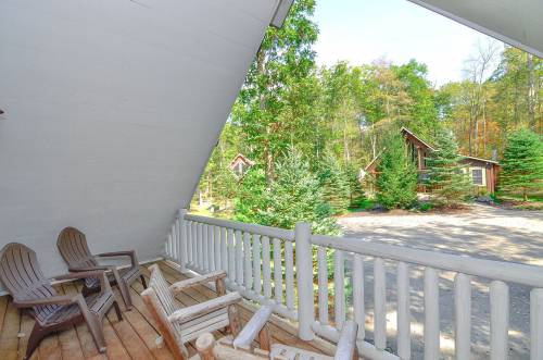 Whitewater Lodge Balcony Whitewater Lodge Balcony at Deep Creek Lake