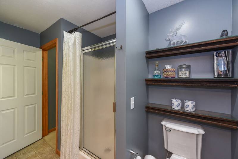 Cozy Cottage Bathroom Bathroom at Cozy Cottage Deep Creek Lake